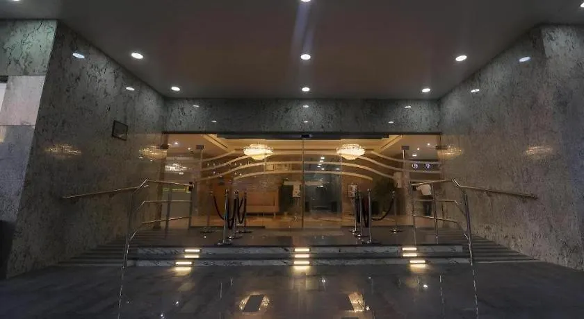 Alazmi Hotel دبي