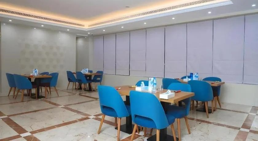 Alazmi Hotel دبي